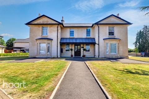 Hambly Court, NEWPORT 2 bed apartment for sale
