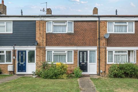 Rundells, Essex CM18 2 bed terraced house for sale