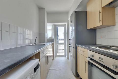 Osborne Road, Southsea, Hampshire... 2 bed apartment for sale