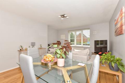 Ardent Road, Dover CT16 2 bed ground floor flat for sale