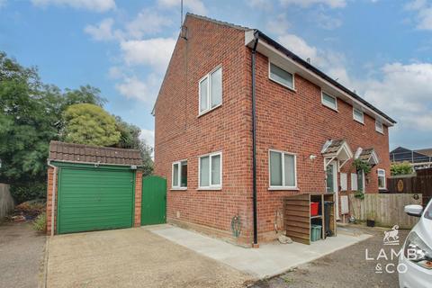 Wistaria Place, Clacton