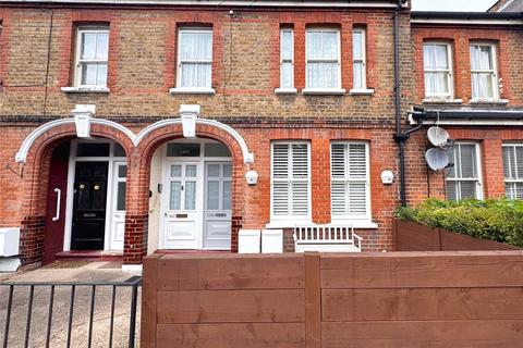 Leucha Road, Walthamstow E17 2 bed flat for sale