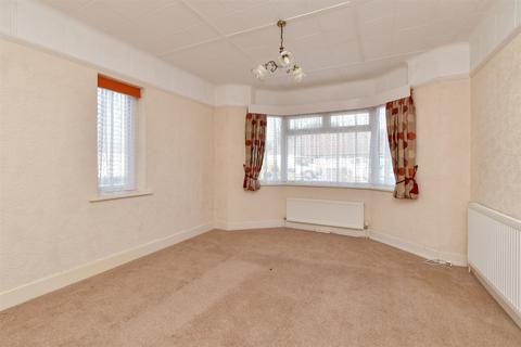 Angmering Way, Rustington, West Sussex 3 bed detached bungalow for sale