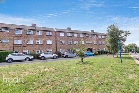 Oakhill Road, Sutton 3 bed flat for sale