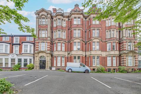 Southport, Merseyside PR9 1 bed apartment for sale