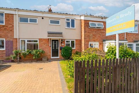 Ormesby Road, Badersfield 2 bed terraced house for sale