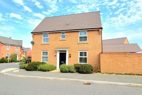 Golding Crescent, Earls Barton... 3 bed detached house for sale