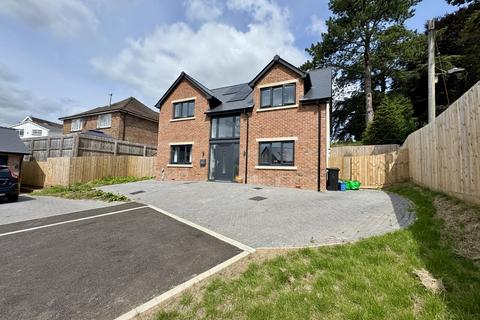 Merthyr Tydfil CF47 4 bed detached house for sale
