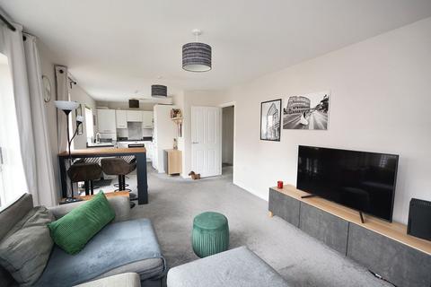 John Amoore Lane, Ashford TN23 2 bed apartment for sale