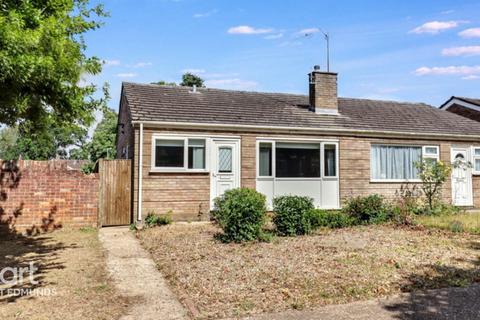 Lindisfarne Road, Bury St Edmunds 2 bed semi