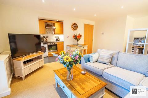 Malt House Place, Romford, Essex, RM1... 2 bed apartment for sale