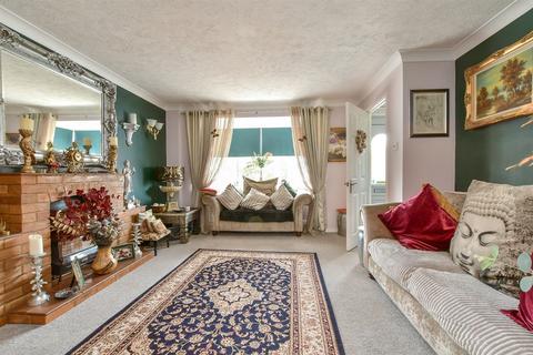 Ambleside Avenue, Telscombe Cliffs BN10 4 bed detached house for sale