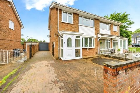Stonedale Road, Kempston, Bedford 3 bed semi