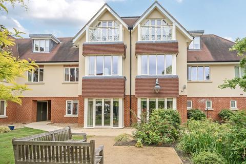 Hammond Way, Yateley GU46 1 bed flat for sale