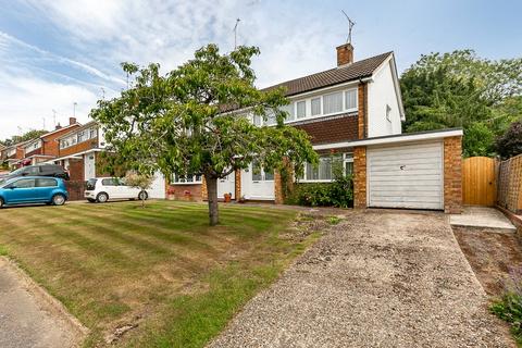 Kingscote Hill, Crawley, West Sussex... 3 bed semi