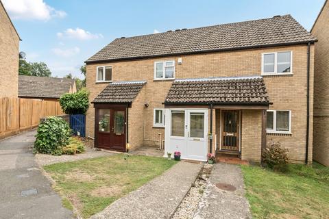 Frobisher, Bracknell, Berkshire 2 bed terraced house for sale