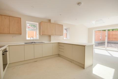 BRAND NEW HOME! OPEN PLAN LIVING!... 3 bed detached house for sale