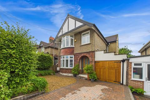 Rowden Road, Chippenham SN15 4 bed detached house for sale