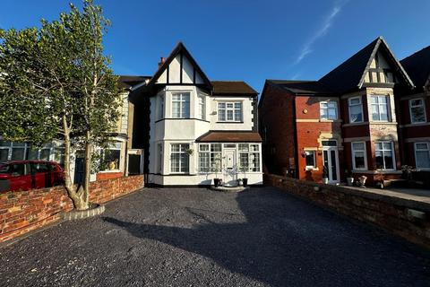 Norwood Crescent, Southport PR9 4 bed detached house for sale