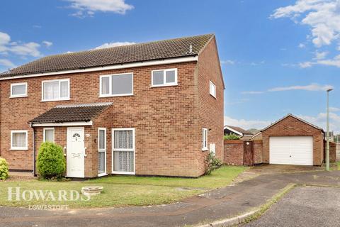 The Brindles, Lowestoft 3 bed semi