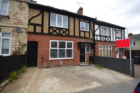 Seymour Avenue, Luton, Bedfordshire, LU1 4 bed terraced house for sale