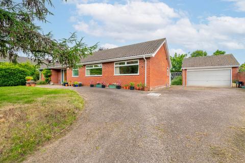Carrs Hill Close, Costessey 4 bed detached bungalow for sale