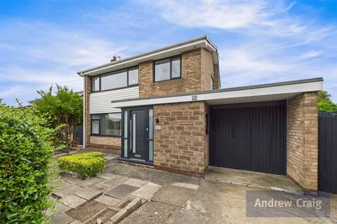 Cromarty, Ouston 3 bed detached house for sale