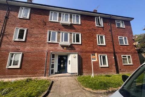 The Green, Stoneycroft, Liverpool, L13 2 bed flat for sale