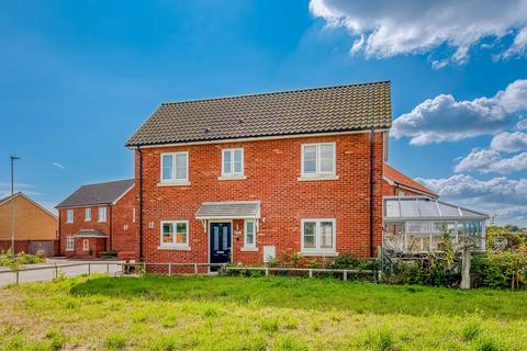 Rising Way, Martham 3 bed detached house for sale
