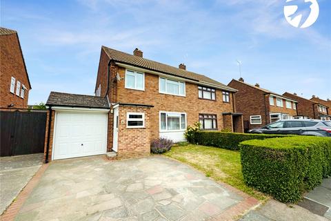Salisbury Avenue, Swanley, Kent, BR8 3 bed semi