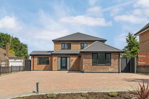 Cuckoo Hill, Pinner, HA5 2BA 4 bed detached house for sale