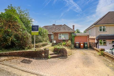 Hyde Lane, Nash Mills, HP3 2 bed semi
