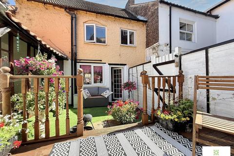 Levenside, Stokesley, North Yorkshire 4 bed terraced house for sale
