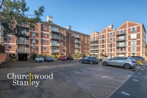 2 bedroom flat for sale