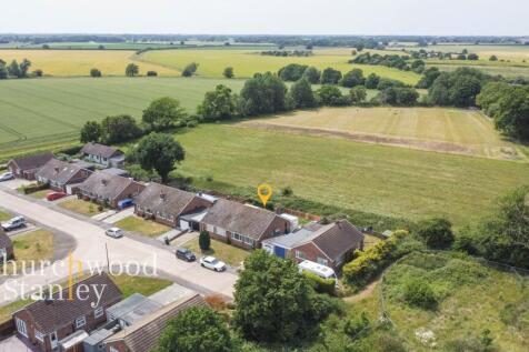 2 bedroom semi-detached bungalow for sale