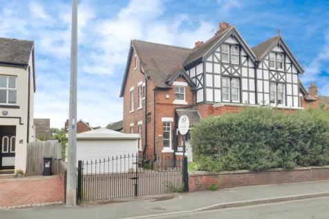 6 bedroom semi-detached house for sale