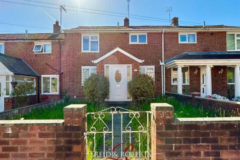3 bedroom terraced house for sale