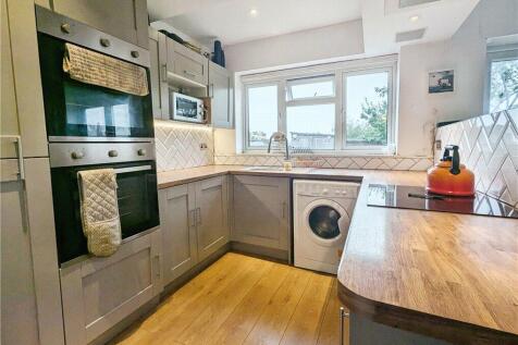 Portview Road, Southampton, Hampshire 2 bed semi