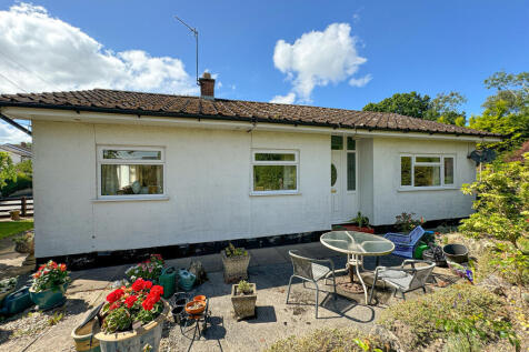 The Birches, Shobdon, Leominster, HR6 2 bed bungalow for sale