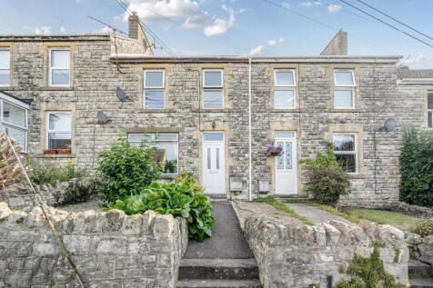 Bath Old Road, Somerset BA3 2 bed terraced house for sale