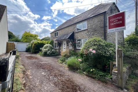 Stocks Lane, North Wootton, North... 2 bed detached house for sale