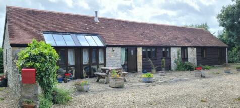 3 bedroom barn conversion for sale