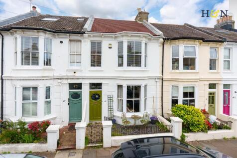 Connaught Terrace, Hove BN3 2 bed terraced house for sale