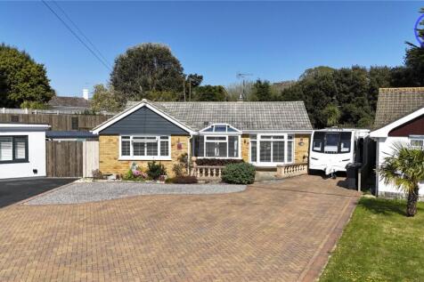 Ricardo Crescent, Christchurch BH23 2 bed bungalow for sale