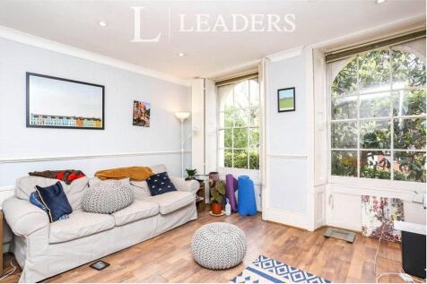 Grove Lane, London, Southwark 2 bed apartment for sale