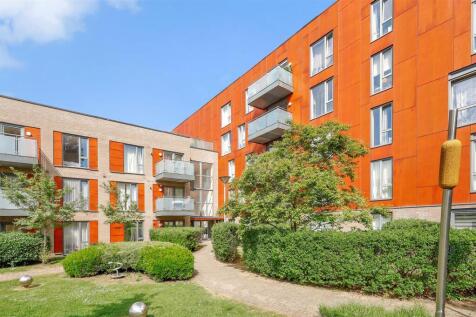 Flowers Close, London NW2 2 bed flat for sale