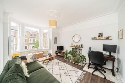 Dyne Road, London NW6 2 bed flat for sale