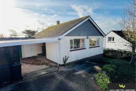 2 bedroom detached bungalow for sale