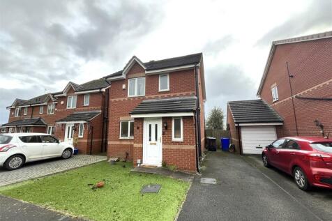 Festival Close, Festival Heights... 3 bed detached house for sale