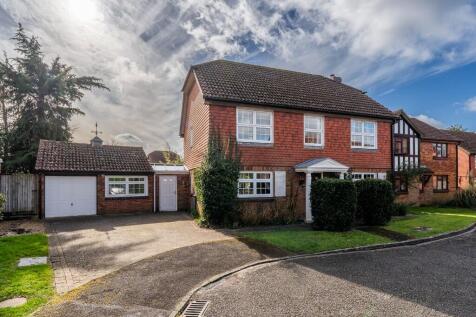 Gray Close, Warsash, Southampton... 4 bed detached house for sale